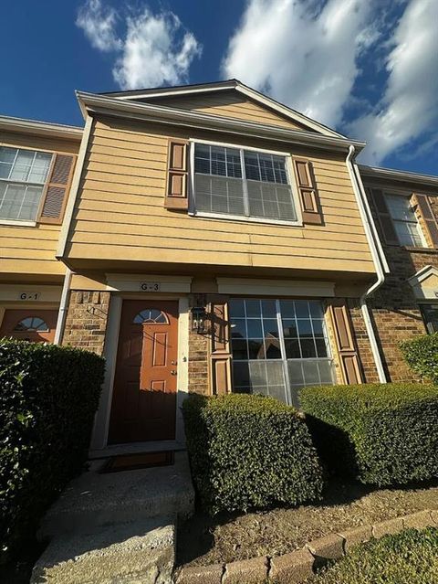 Photo of 2400 Jupiter Road #G3, Plano, TX 75074 (MLS # 21241986)