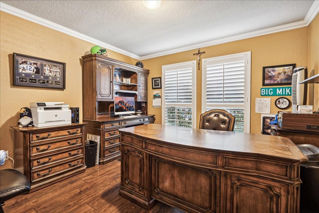6141 Perch Drive