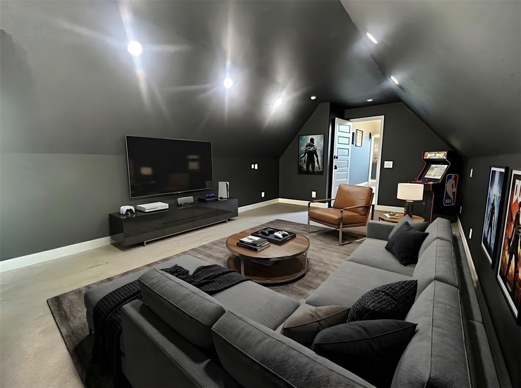 Hickory Hills - Residential