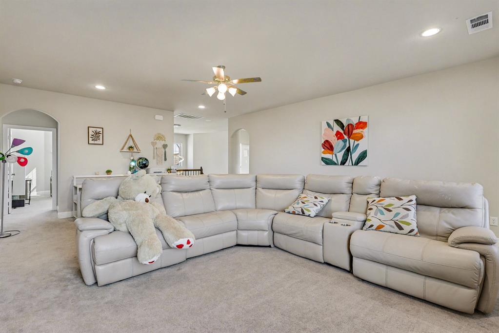 Hickory Hills - Residential