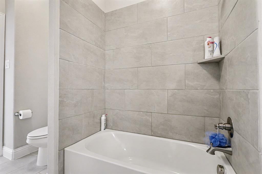 Hickory Hills - Residential