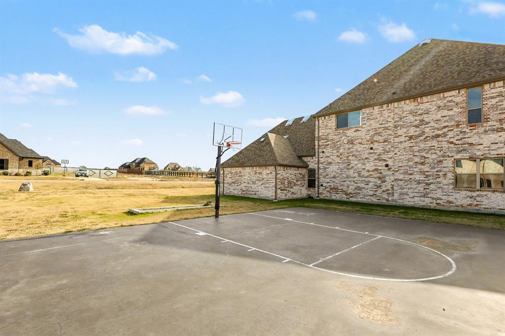 Hickory Hills - Residential