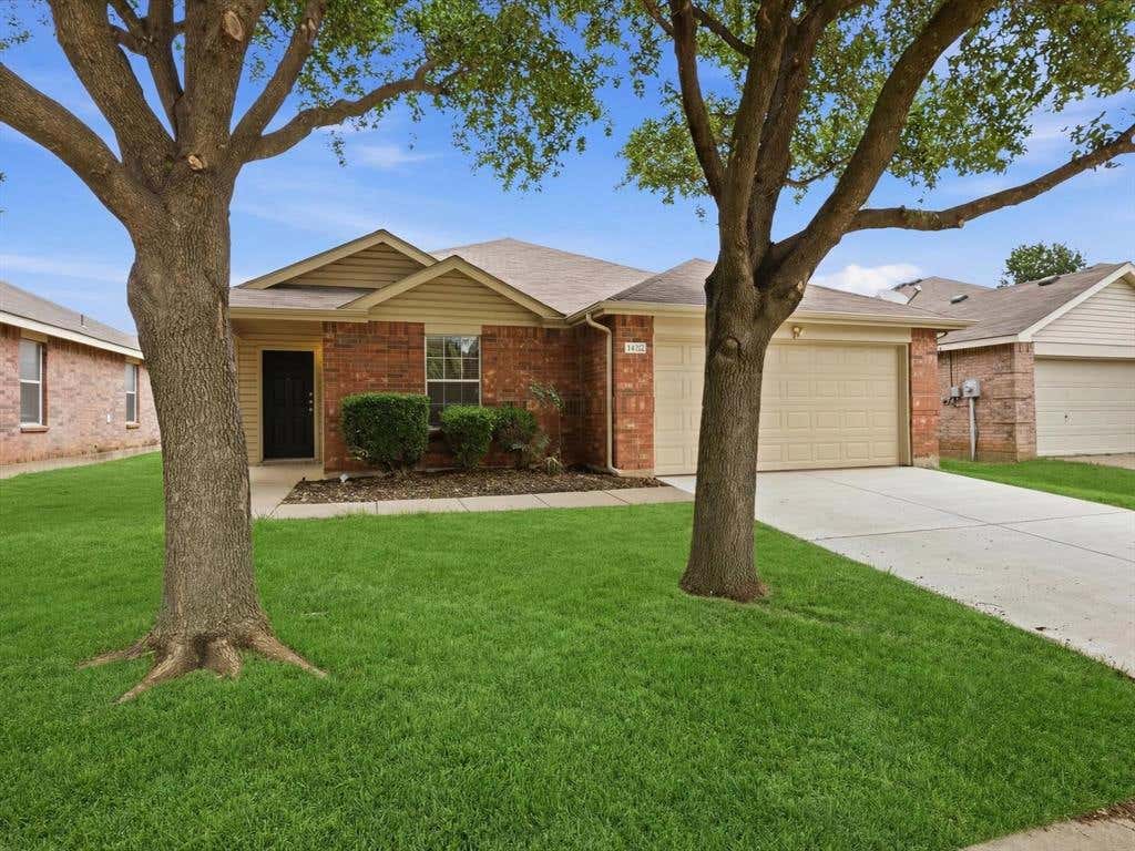 Photo of 1132 Boxwood Drive, Crowley, TX 76036 (MLS # 21350535)