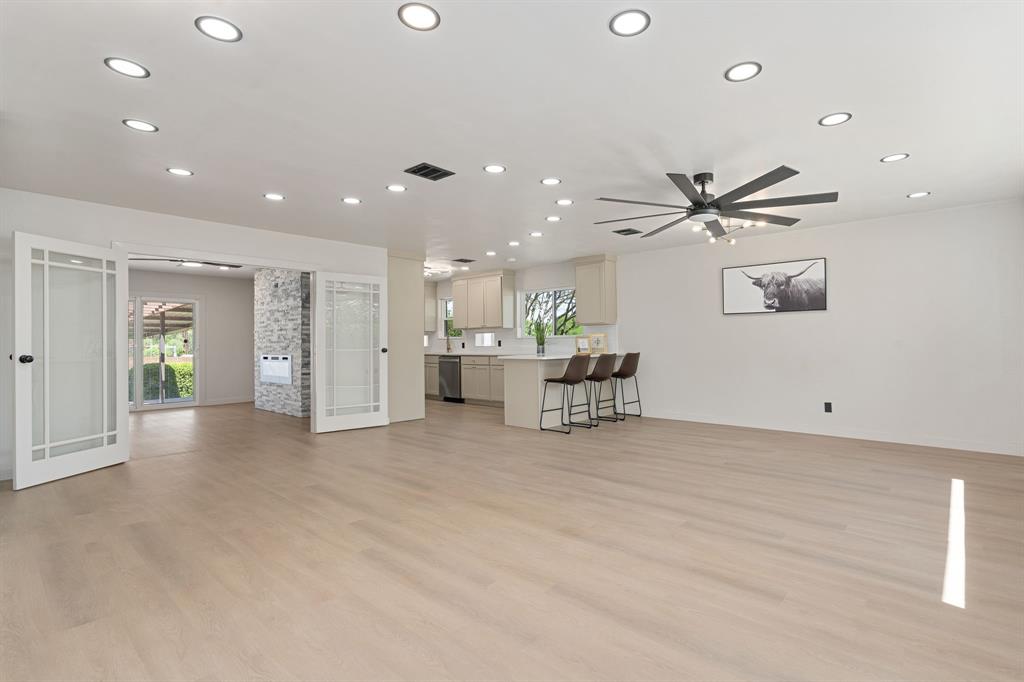 2305 Fenestra Drive