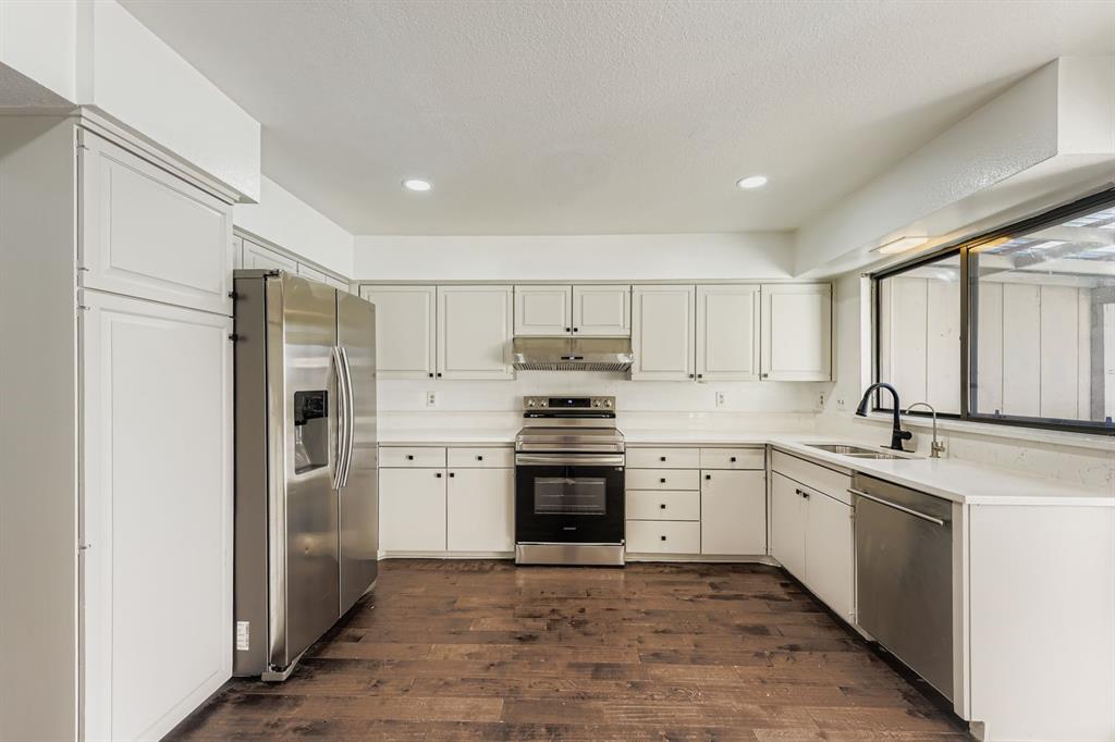 Laguna Twnhms - Residential