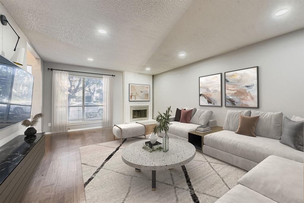 Laguna Twnhms - Residential