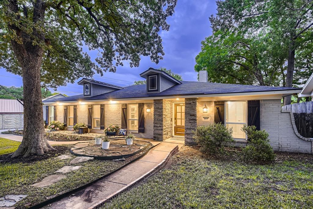 809 Wheelwood Drive