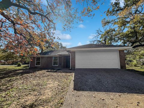 A home in Azle