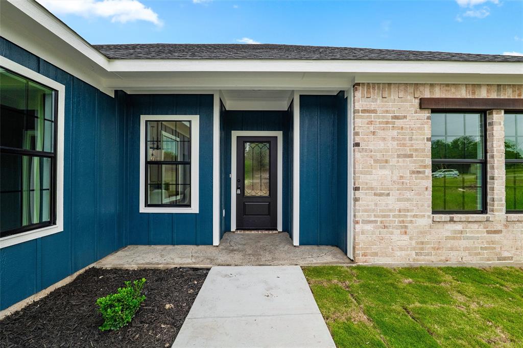 5808 W Virginia Trail
