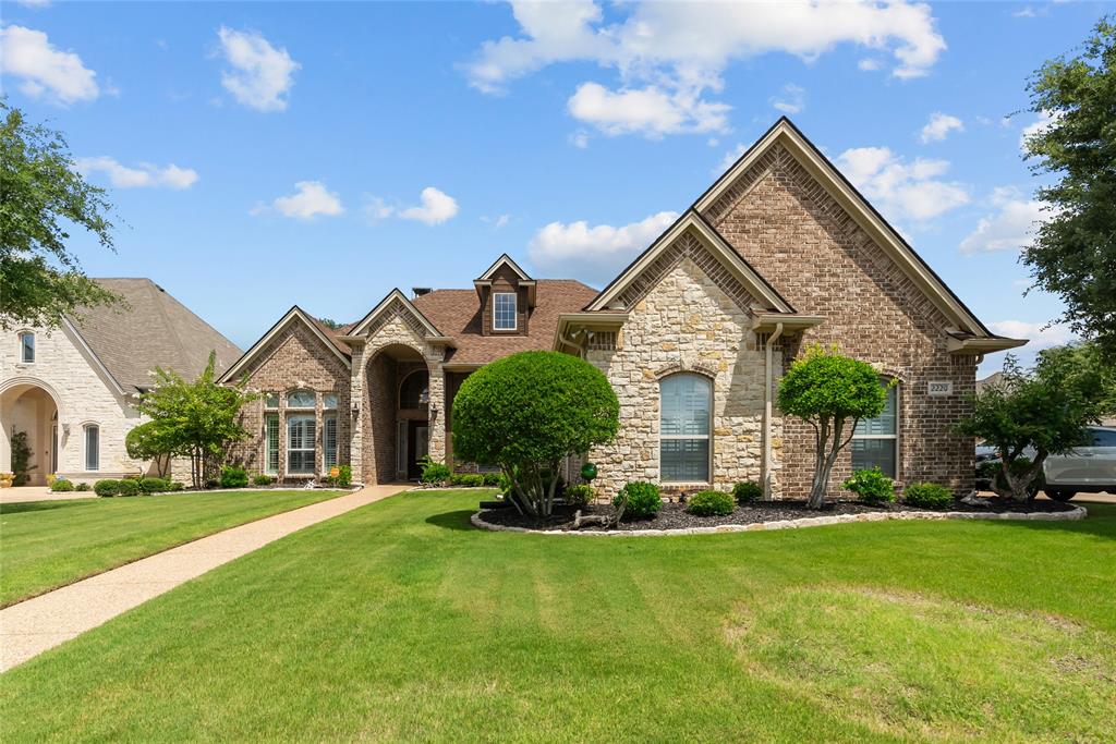 2220 Vienna Drive