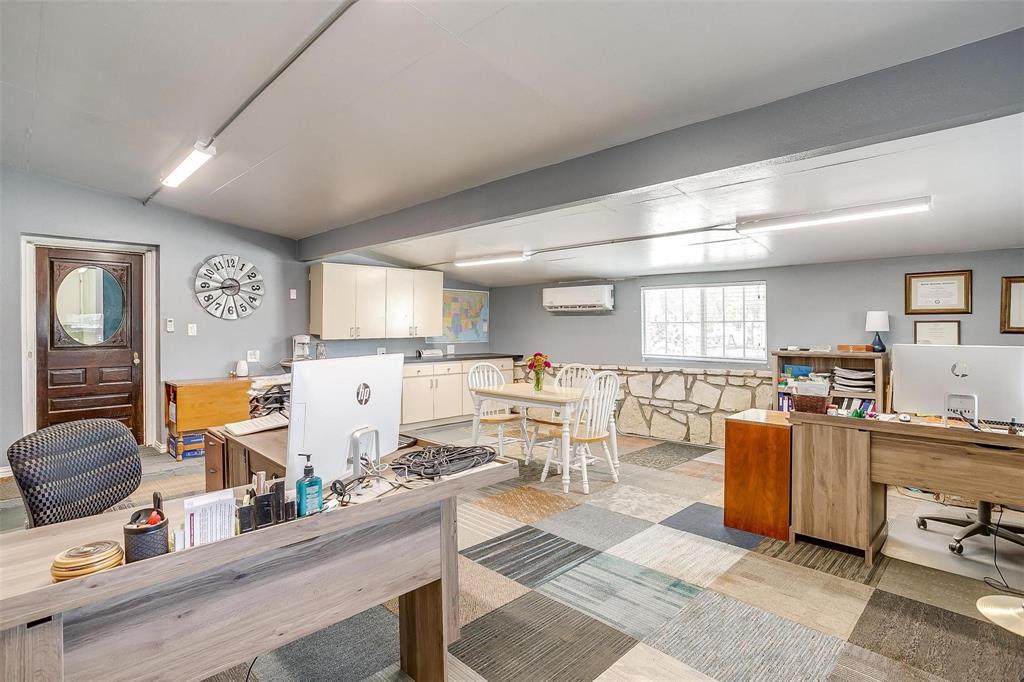 ABST 24 TR 127 R W BOYCE - Residential