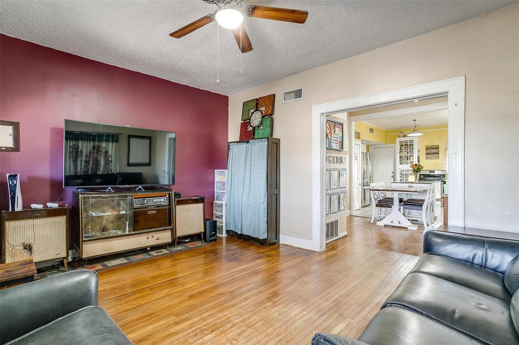 ABST 24 TR 127 R W BOYCE - Residential