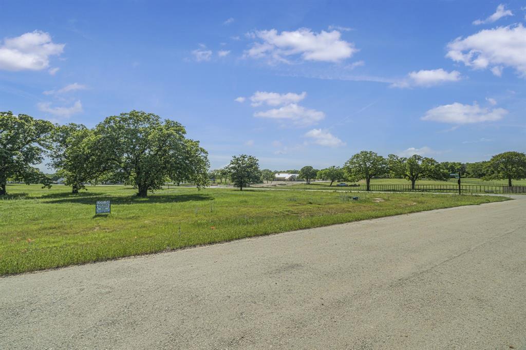 1051 Bluebonnet Ridge