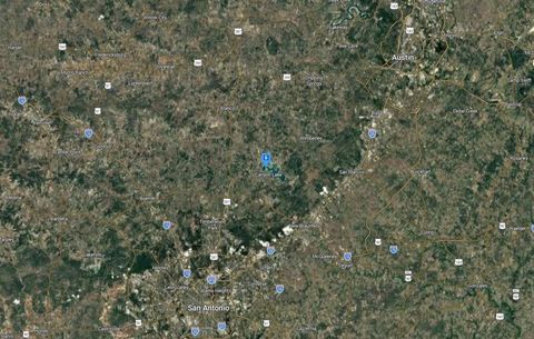 Photo of 520 Apollo Drive, Canyon Lake, TX 78133 (MLS # 21239027)