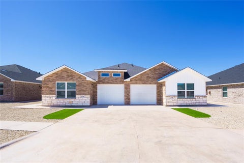 Photo of 2727 Roman Lane, Abilene, TX 79606 (MLS # 21392066)