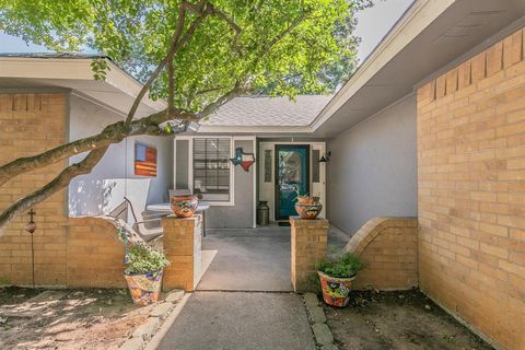 A home in Burleson