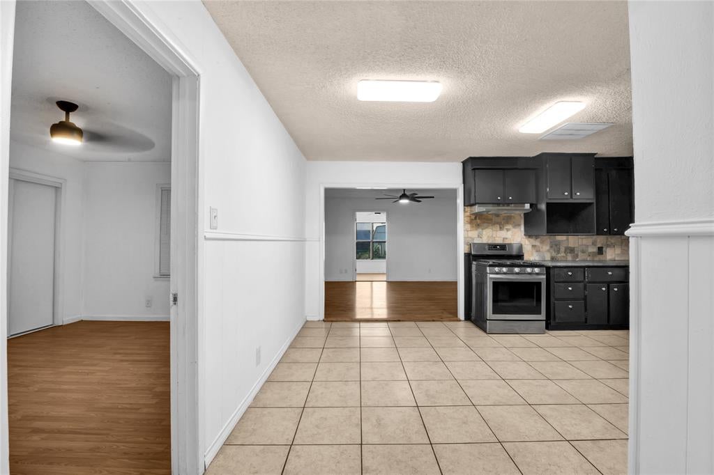 3905 Dakota Trail