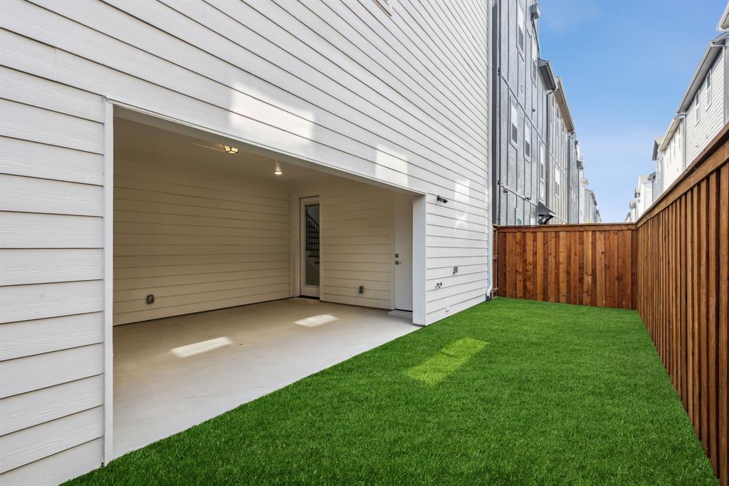 SoHo Square - Residential