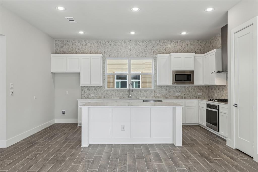 SoHo Square - Residential