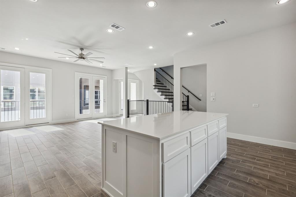 SoHo Square - Residential