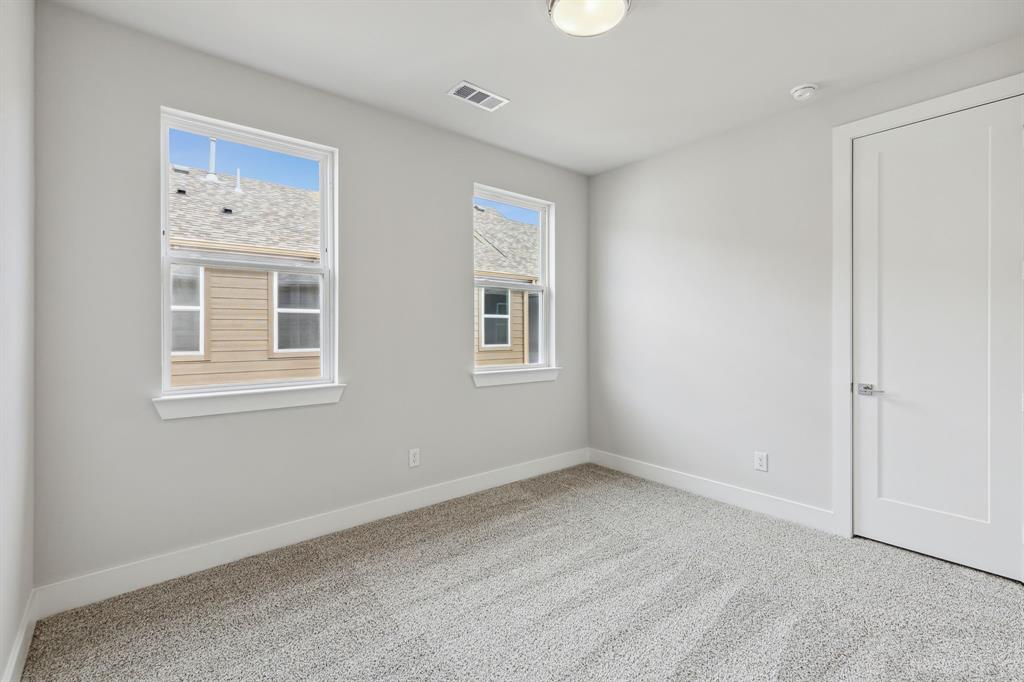 SoHo Square - Residential