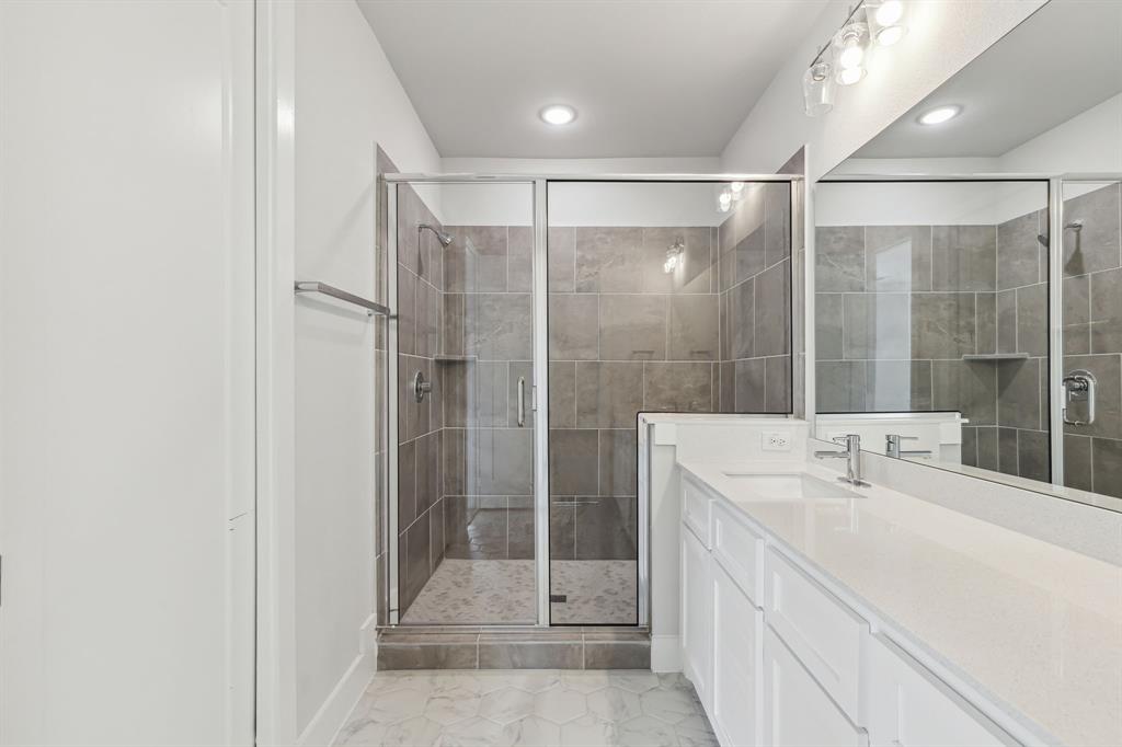 SoHo Square - Residential