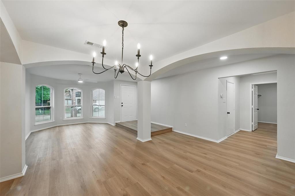 2324 Wilmette Drive