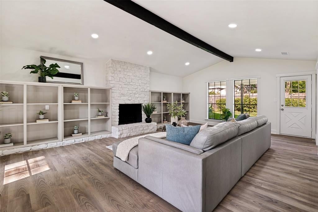 3512 Lake Pontchartrain Drive