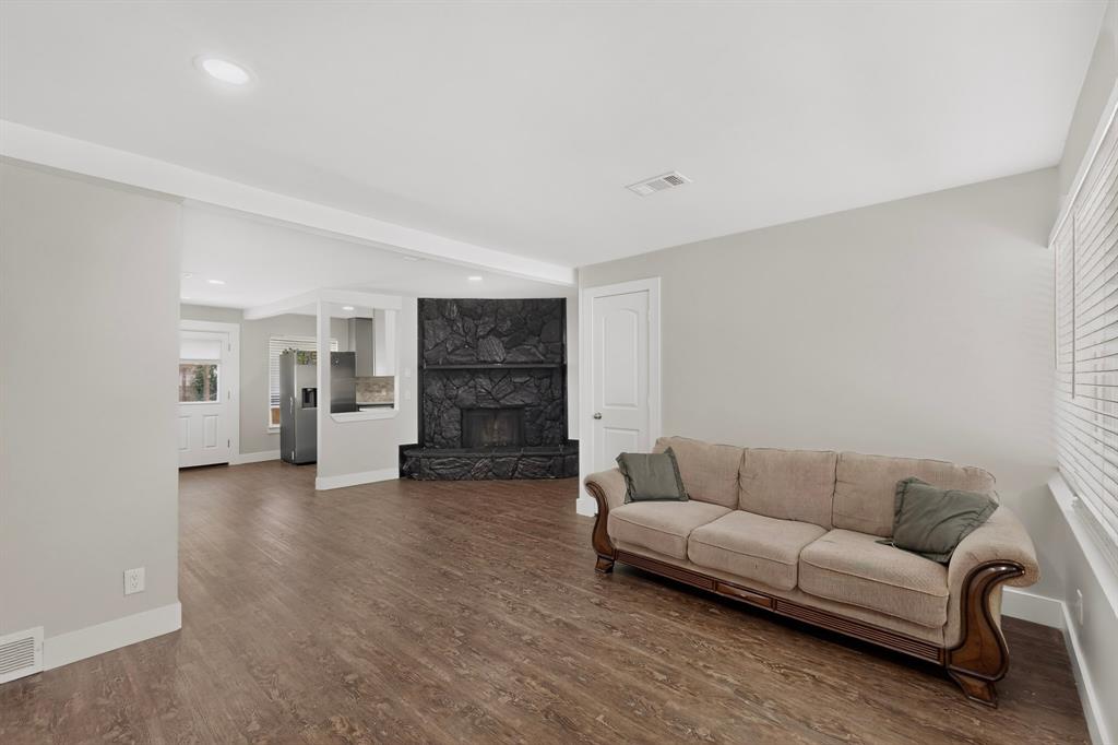 2310 Costa Mesa Drive