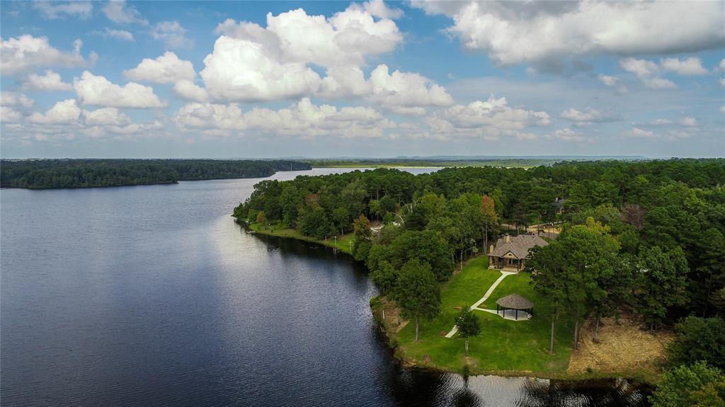 PILOT POINT - Residential