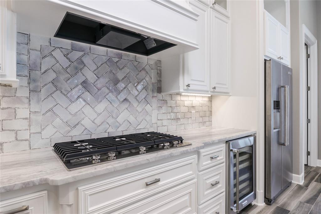 PILOT POINT - Residential