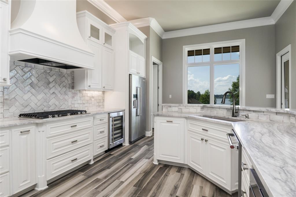 PILOT POINT - Residential