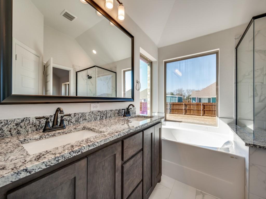 The Gables at Tioga - Residential