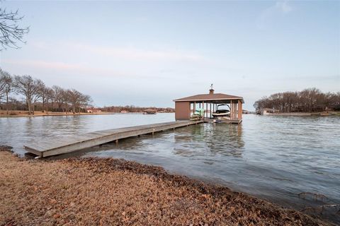 A home in Corsicana