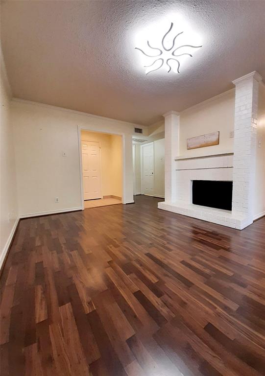 16301 Ledgemont Lane 207