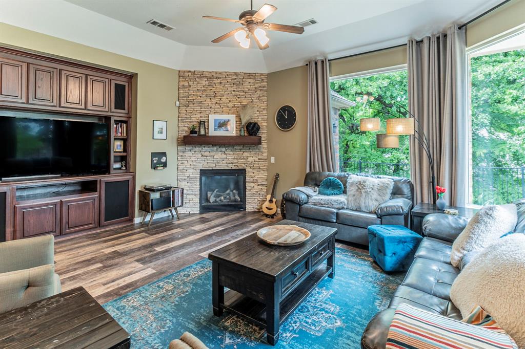 Larkspur At Oakmont Ph 1 - Residential