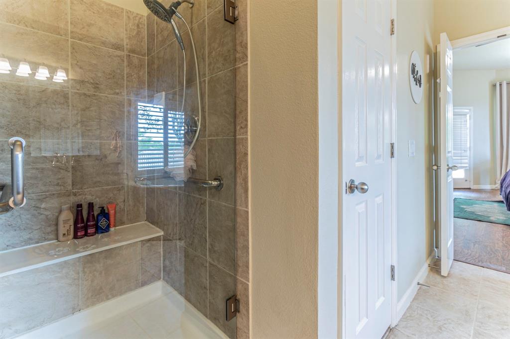 Larkspur At Oakmont Ph 1 - Residential