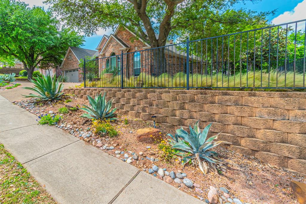 Larkspur At Oakmont Ph 1 - Residential