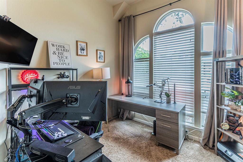 Larkspur At Oakmont Ph 1 - Residential