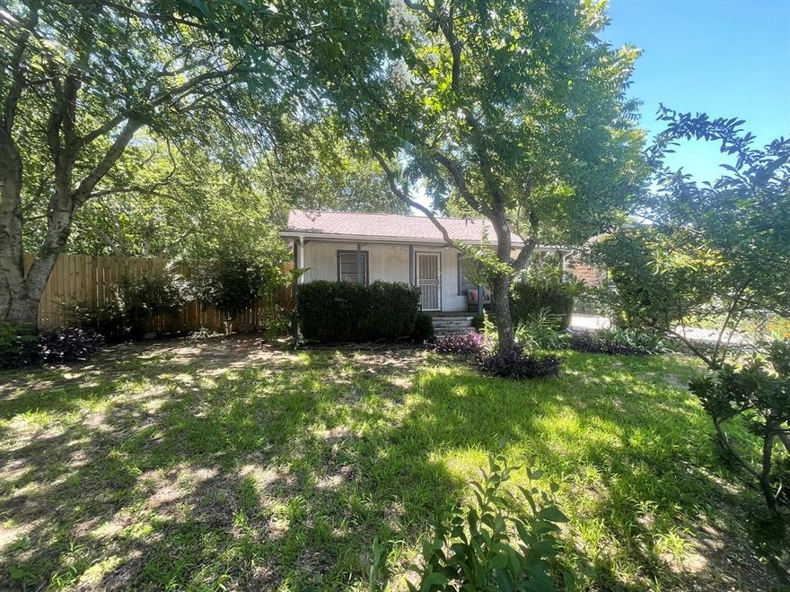 RARE main home with GUEST house Opportunity in the Heart of Duncanville!!
This charming 1945 farmhouse offers vintage appeal with flexible living and working potential, situated on a nearly quarter-acre lot zoned Z Commercial—ideal for live work, multi-use, or future development.

The main home features 2 bedrooms, 1 bath, 2 living areas, and a central kitchen that connects the spaces. The bathroom includes an in-home laundry area for added convenience. A 2-car garage leads to an oversized third garage bay with a sliding door, creating a seamless connection to the attached studio apartment.

The spacious studio boasts a wood-burning fireplace, open-concept kitchen and living area, loft-style bedroom, and a full bathroom—perfect for guests, rental income, or a home office.

Metal fencing fully encloses the property for added privacy and security. Whether you're looking for a unique residential setup, an income-producing property, or a commercial investment opportunity, this versatile property checks all the boxes!