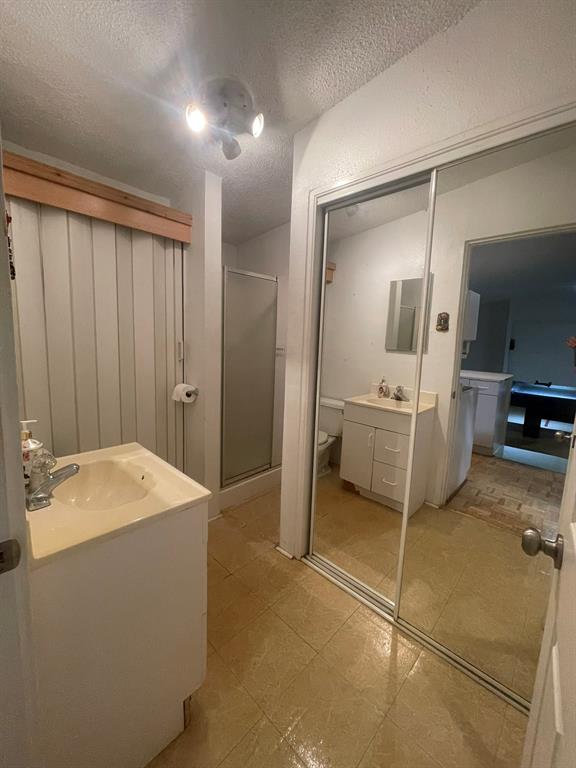 Crestview - Residential