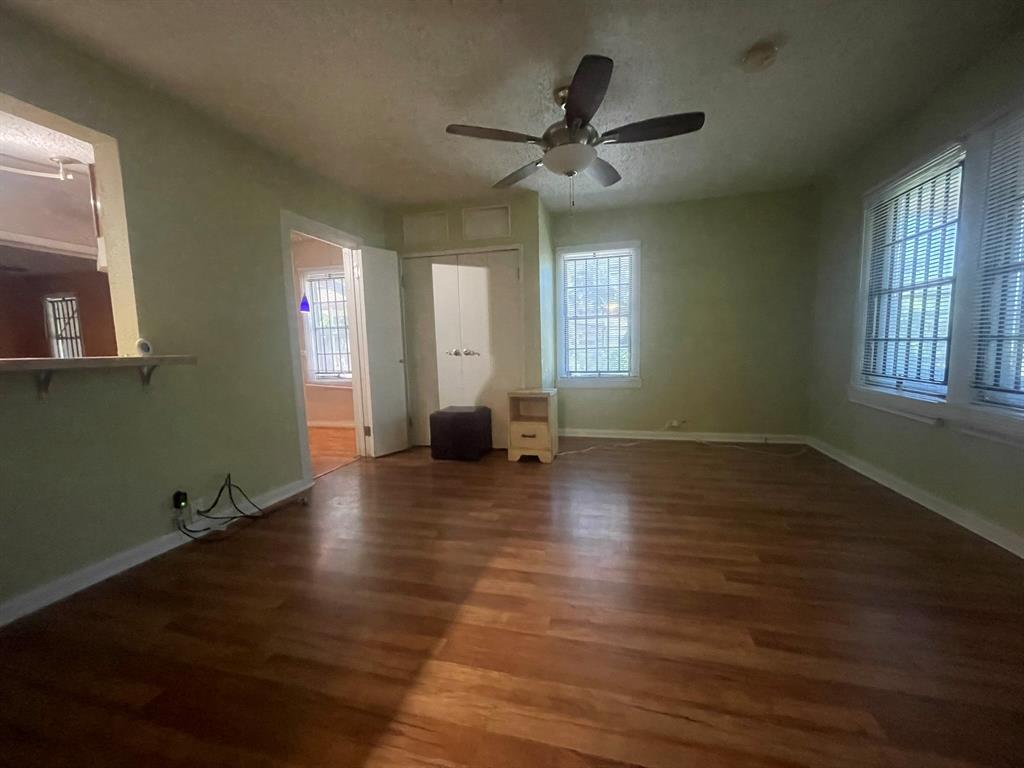 Crestview - Residential