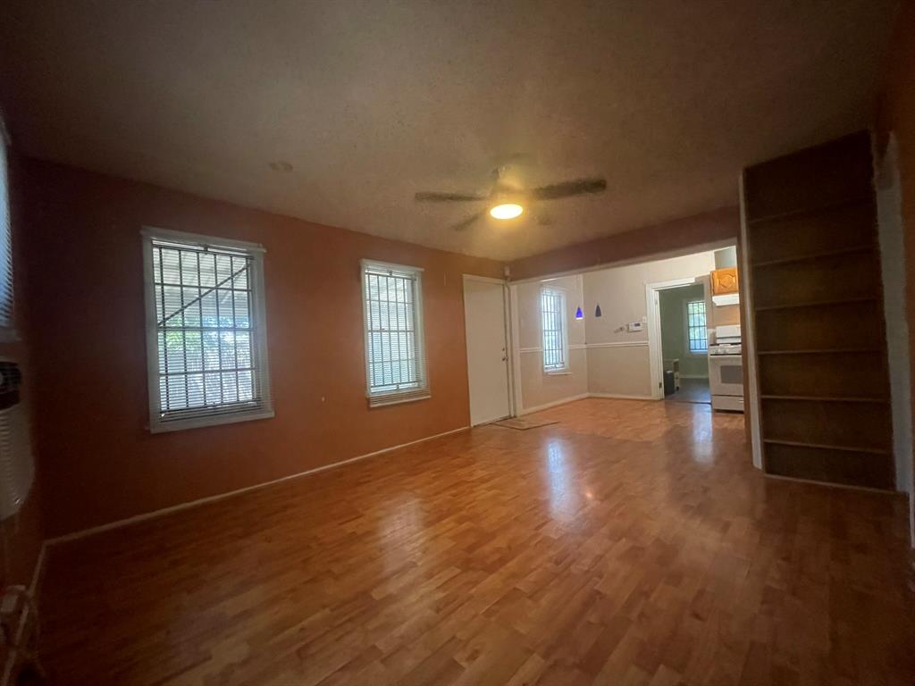 Crestview - Residential