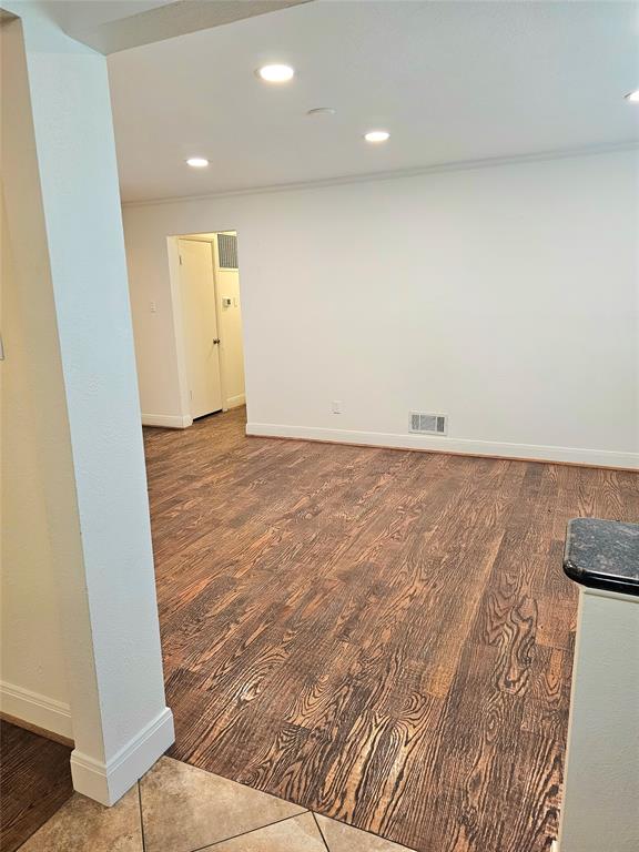 Williamsburg 01 Condo - Residential