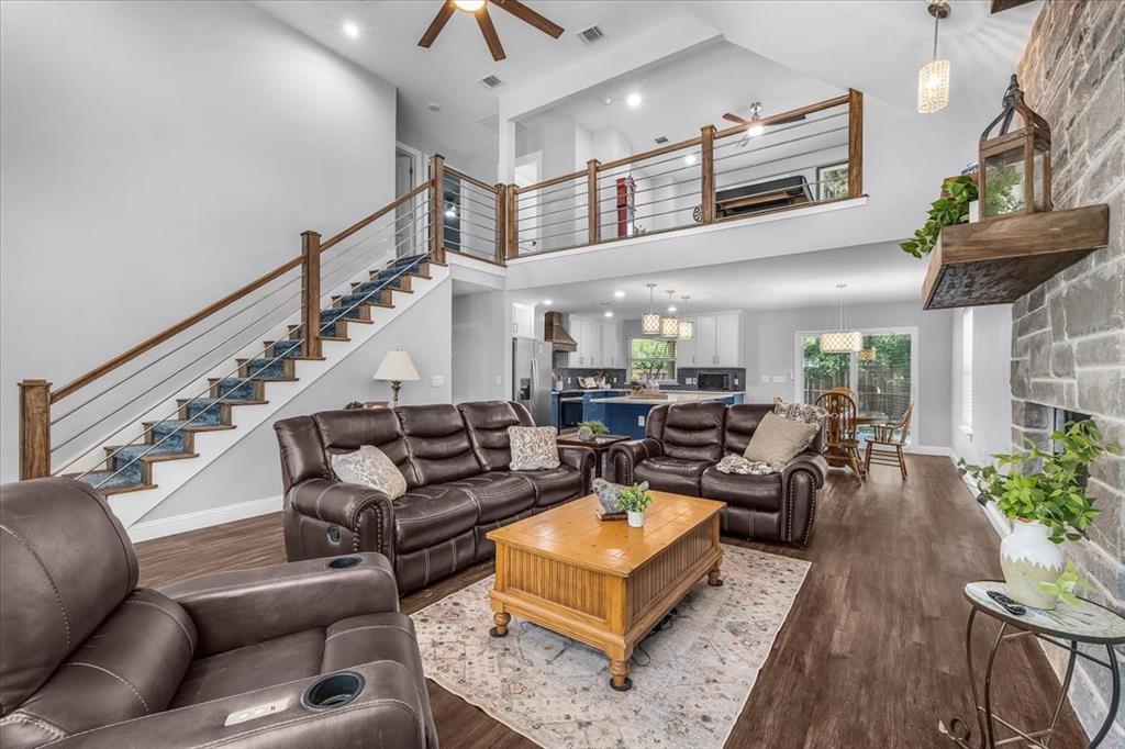 Canyon Creek III - Residential