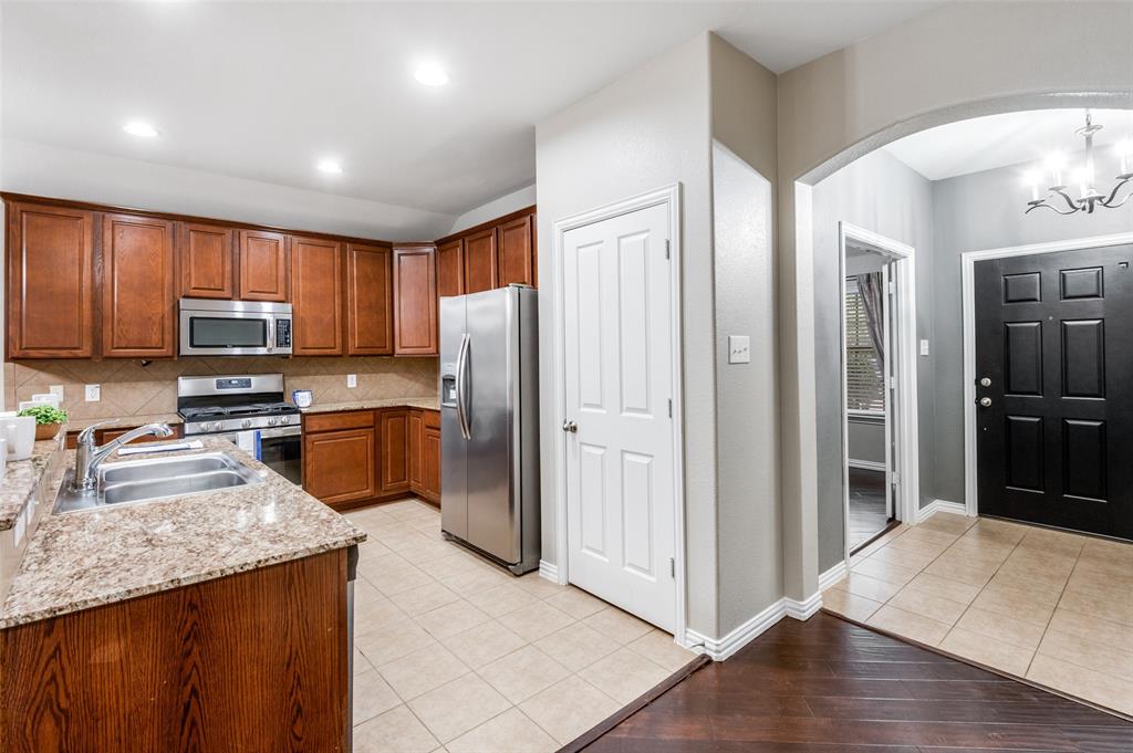 2105 Willow Creek Drive