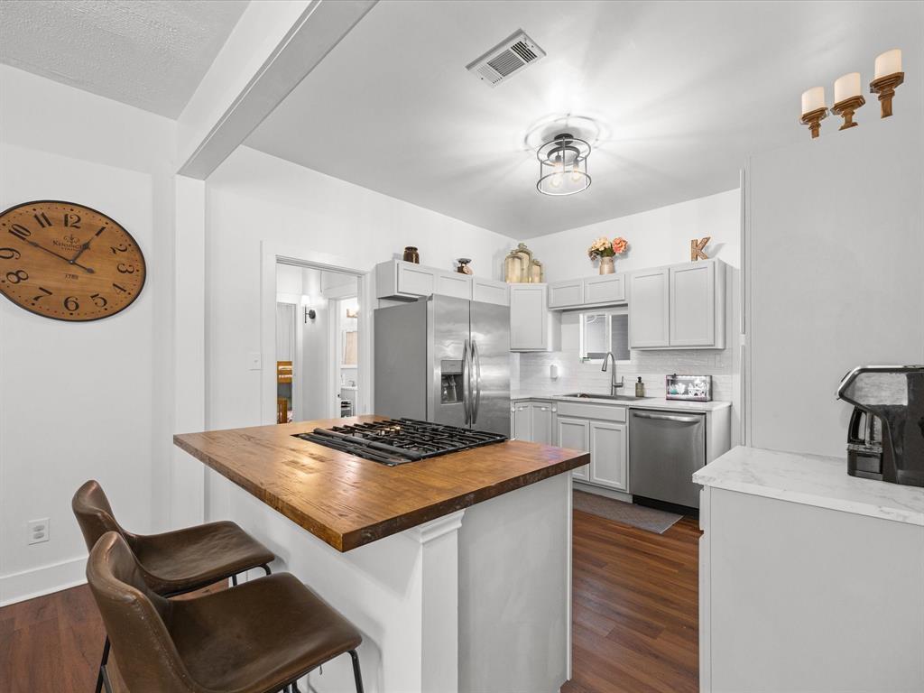 Ennis-Dvv - Residential