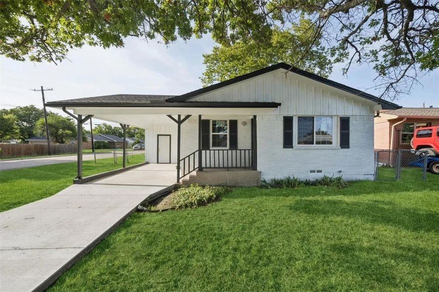 Don't miss this one! COMPLETELY RENOVATED home on large corner lot. This charming home has everything you need- modern finishes, quartz counters, open living areas, new appliances, extra large backyard and plenty of room to make memories with loved ones. Covered parking for 2 cars. New windows. This beautifully renovated home has a lot to offer - don't miss out! Owner Financing available.