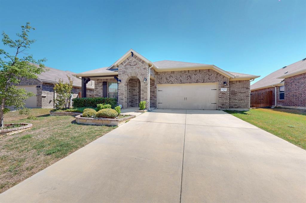 6112 Whale Rock Court