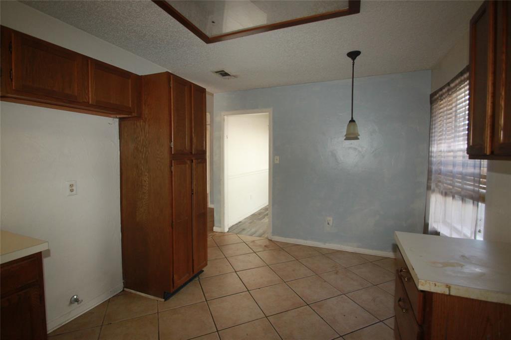 Oak Hollow Grand Prairie - Residential